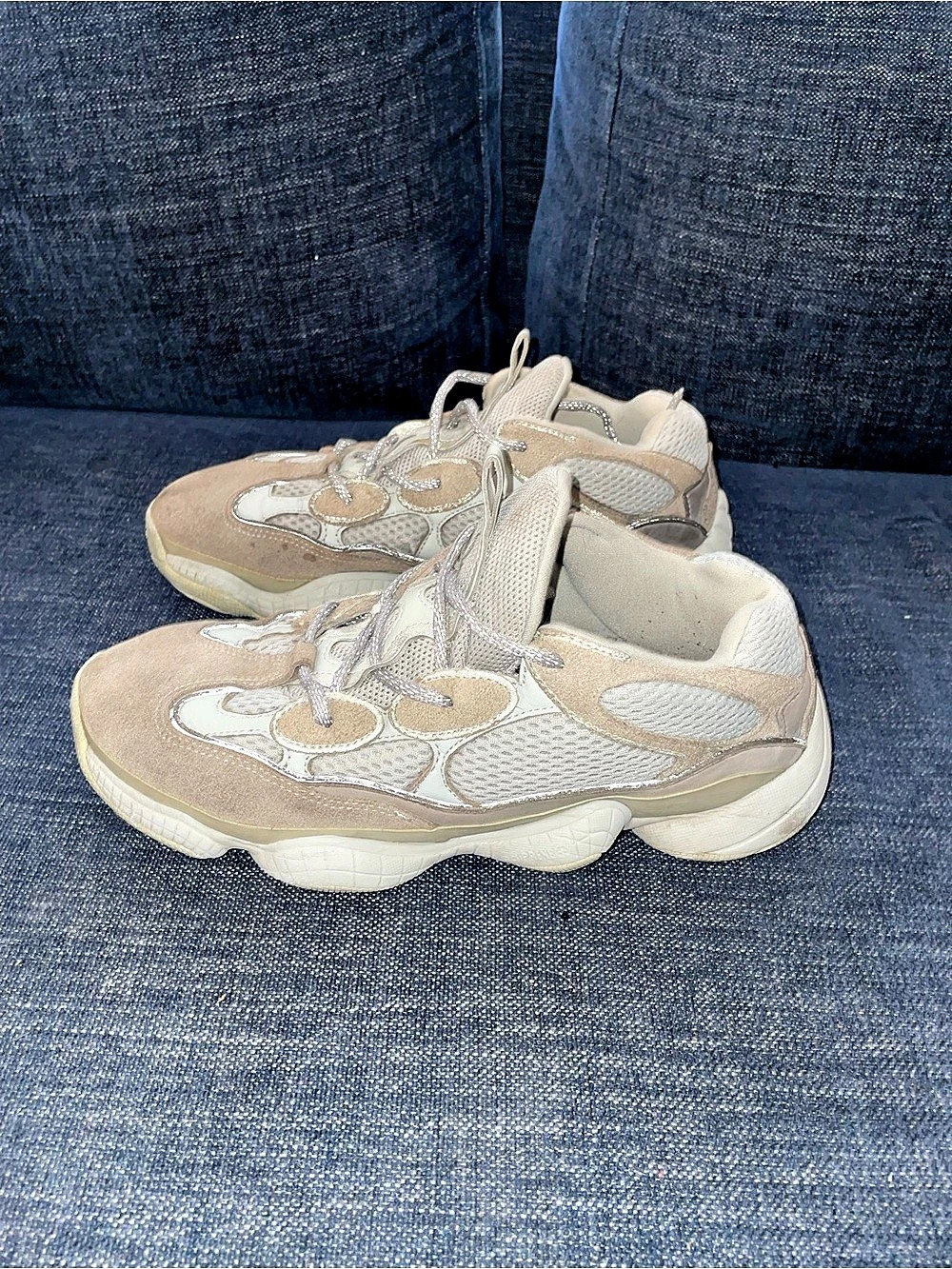 adidas Yeezy 500 Beige & White US 8 Sneakers